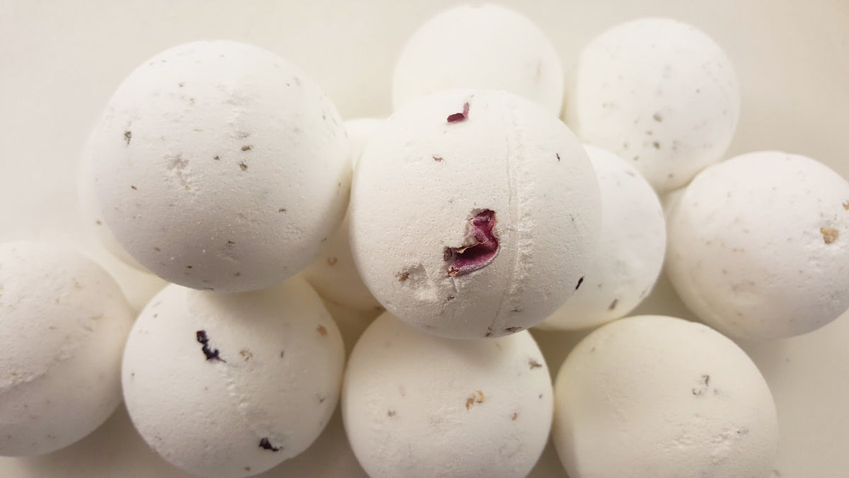 Large Herbal Bath Bomb - 55MM